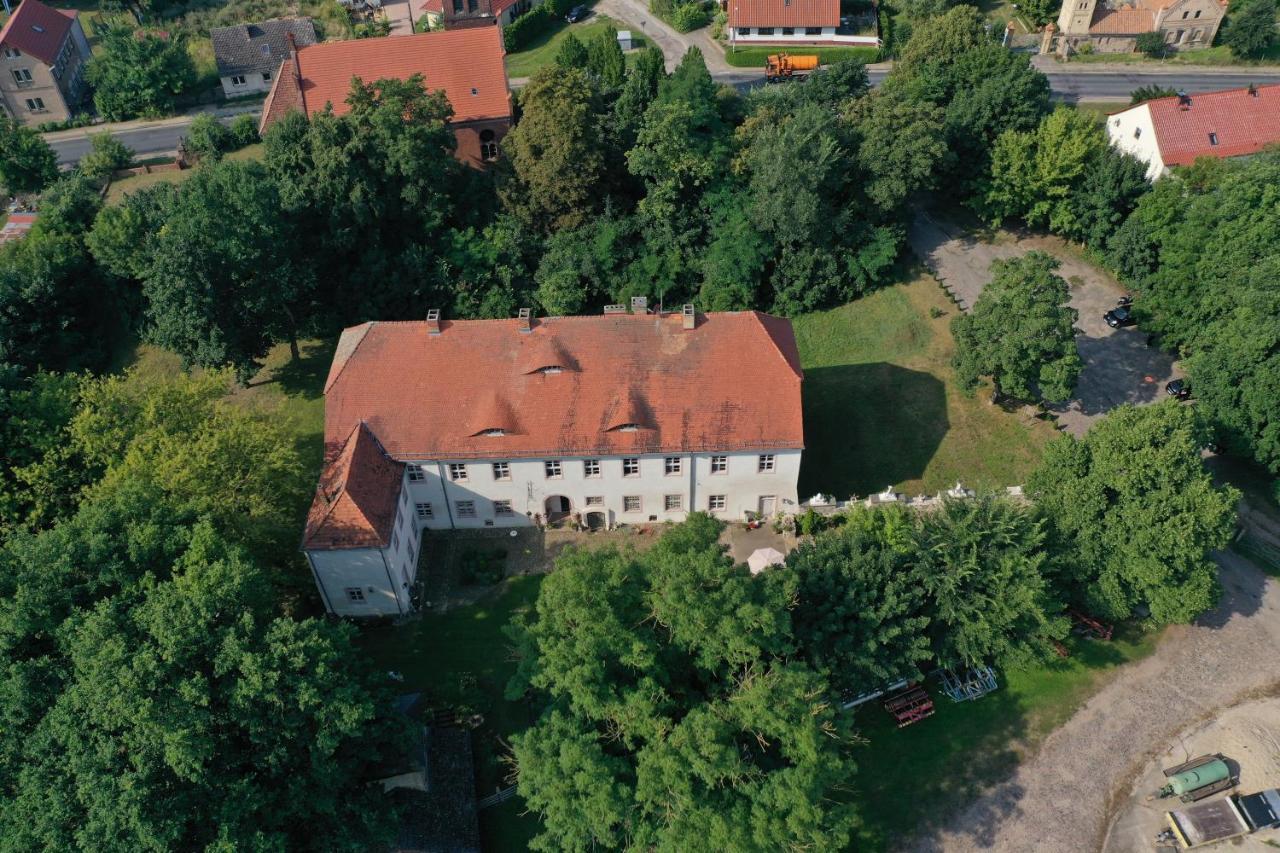 Event- Kultur & B&B Kunst Schloss Neuenhagen Uebernachten Im Denkmal Bad Freienwalde Exteriér fotografie